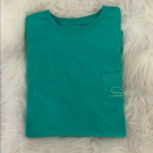 Vineyard Vines Short Sleeve Tee-shirt.